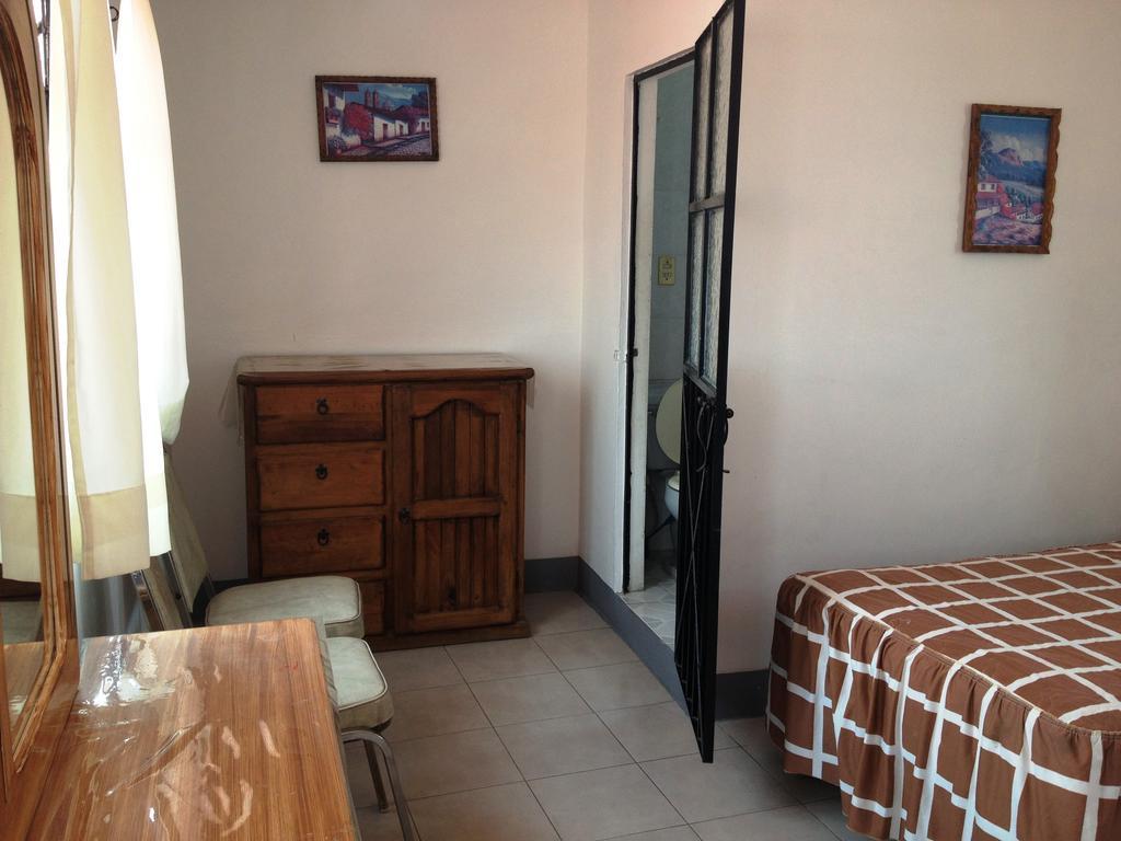 Hotel Posada Santa Anita Taxco de Alarcon Quarto foto